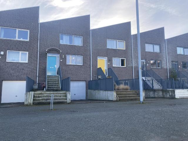 Te huur: Huis Strausslaan in Nieuw Vennep