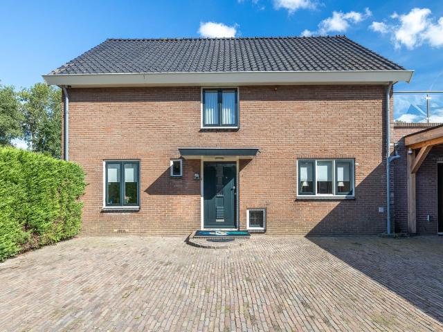 Te huur: Huis Structuurbaan 30 A in Nieuwegein