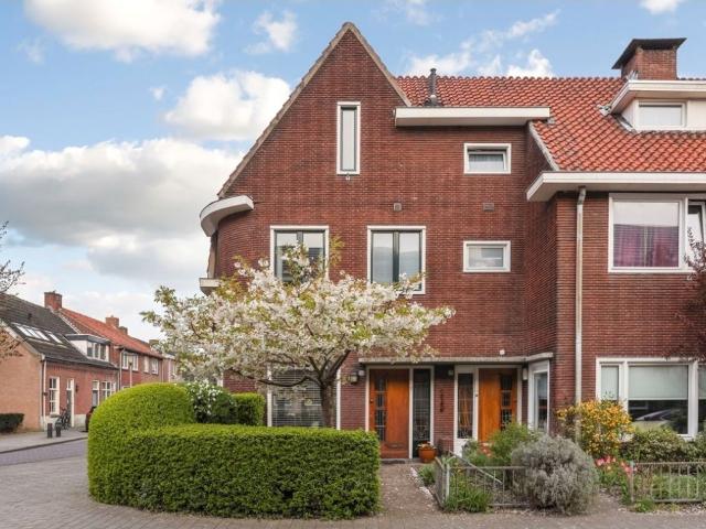 Te huur: Huis Pastoor van Leeuwenstraat in Helmond