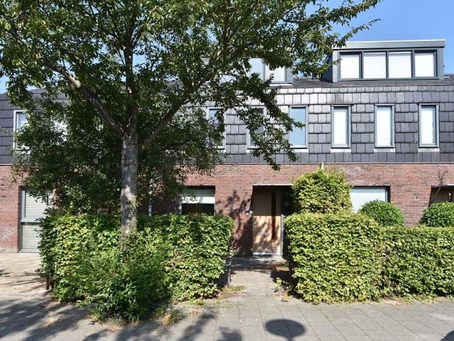 Te huur: Huis Piet Baarslaan 40 in Den Haag
