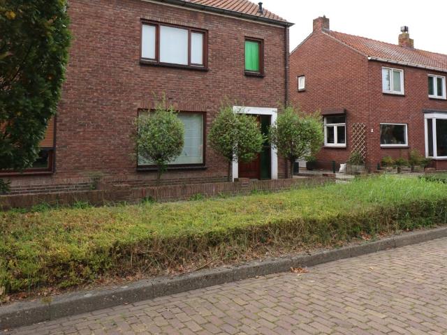 Te huur: Huis Plataanstraat in Sas van Gent