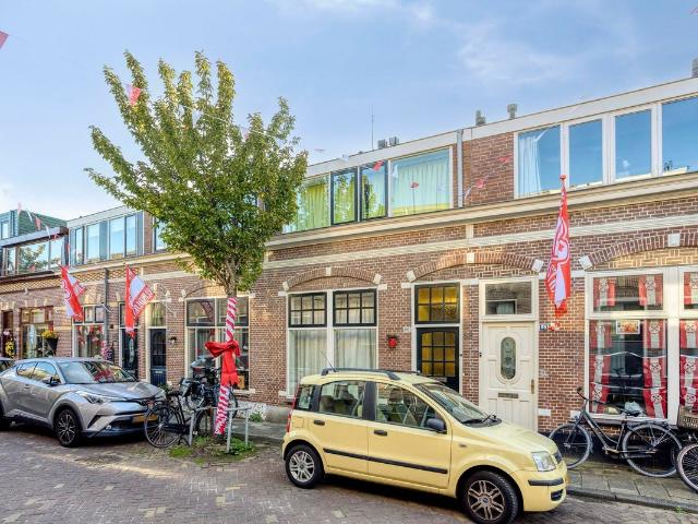 Te huur: Huis Rijndijkstraat in Leiden