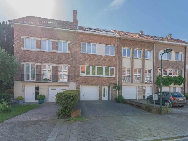 te huur Huis Ukkel
