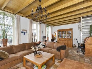 Te huur: Huis Voorstraat in Made