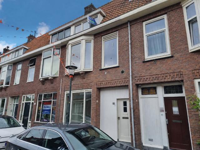 Te huur: Huis Valeriusstraat in Vlaardingen