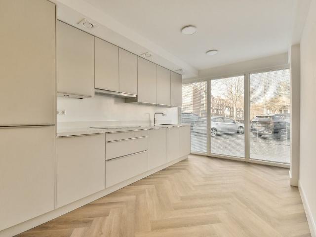 Te huur: Huis Van Boshuizenstraat 443 in Amsterdam