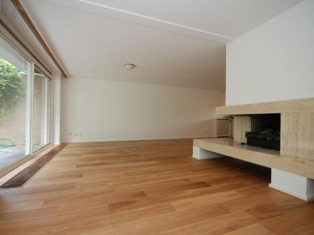 Te huur: Huis Van Wijnbergenlaan in Wassenaar