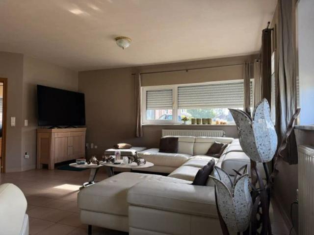 Te huur: Halfopen bungalow met tuin te Gijzegem