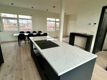Te huur: Hendrik Zwaardecroonstraat, 2593 XW Den Haag Hendrik Zwaardecroonstraat, 2593 XW Den Haag | The Real Estate Company