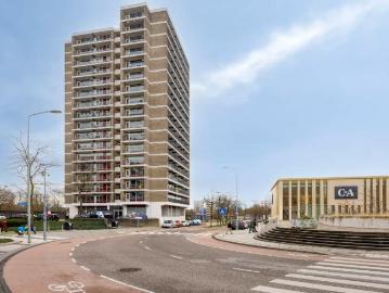 Te huur In hartje centrum Heerlen appartement op 5e verdieping, met 2 balkons