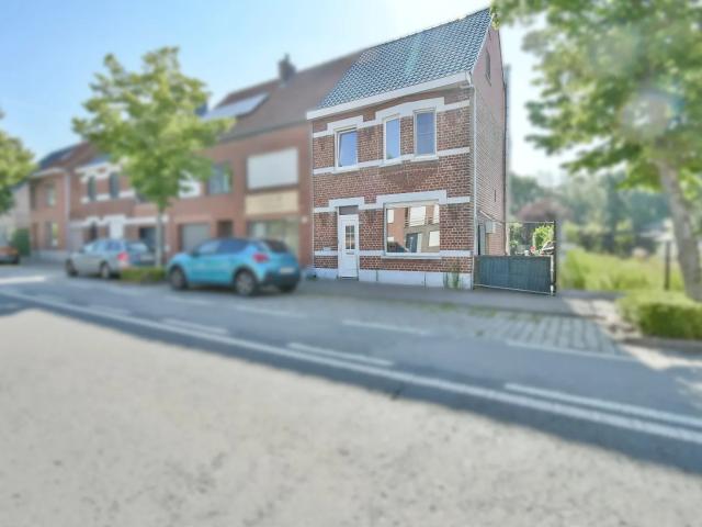 Te huur: KIJKDAG vrijdag 24/7 van 16u tot 18u, op afspraak! VOLZET Torhout 8820 Residentie Vastgoed