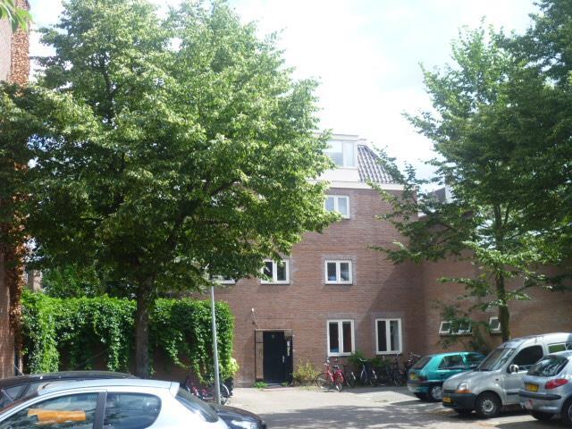 Te huur leuke studentenkamer met kitchenette in