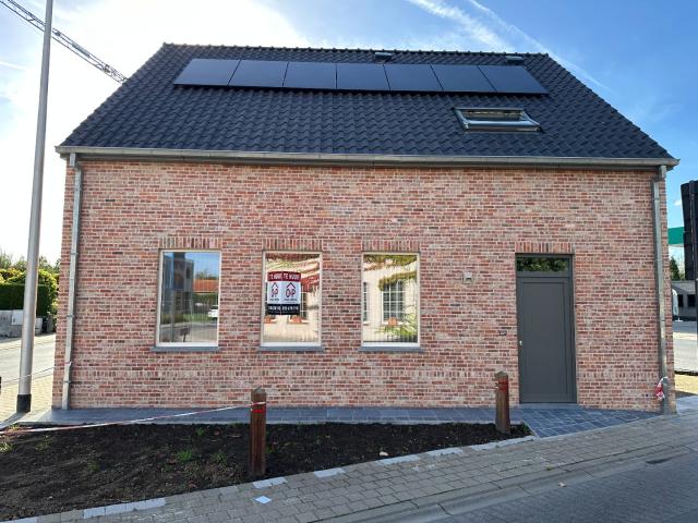 Te huur: Perfect instapklare nieuwbouwwoning met 3 slpk en zonnig terras, Torhout Torhout 8820 Osaer & Pauwels