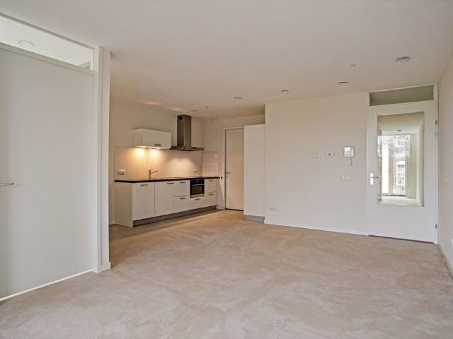 Te huur: Plantage Muidergracht 99 E8