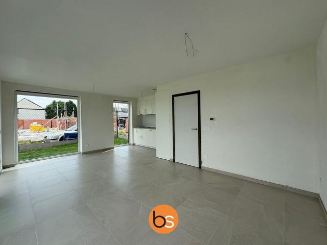Te huur Prachtig nieuwbouw gelijkvloers appartement met 1 slaapkamer en tuin