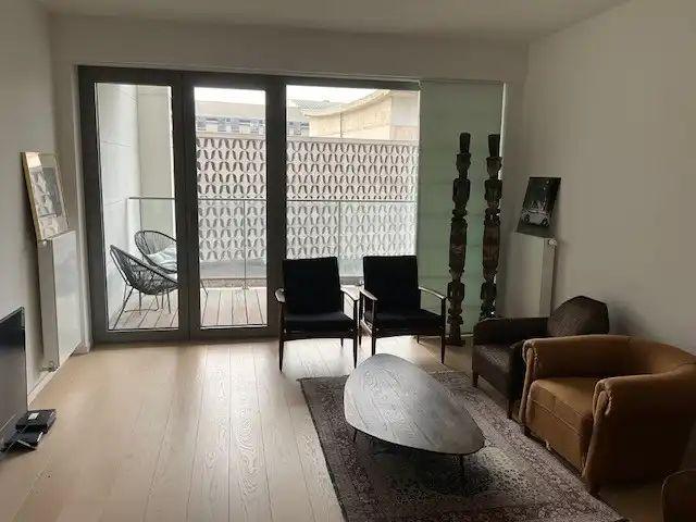 Prachtig 2 slaapkamerappartement met ruim terras en autostaanplaats