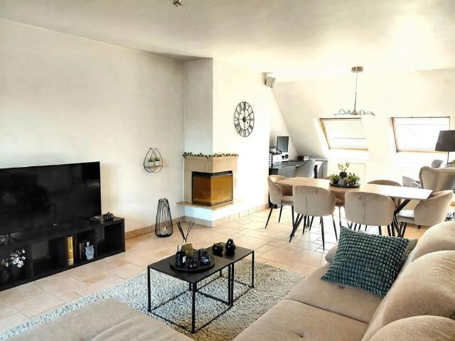 TE HUUR: Ruim appartement met 2 slaapkamers en 2 terrassen te Heusden Zolder!