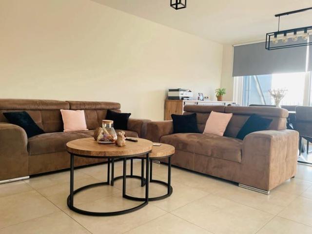 Te huur: Recent appartement nabij OLV ziekenhuis Aalst!