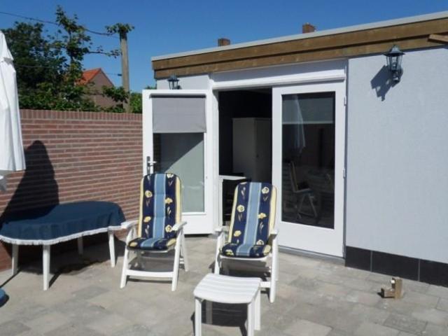 Te huur studio gemeubileerd en gestoffeerd