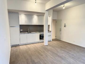 te huur Studio Namen