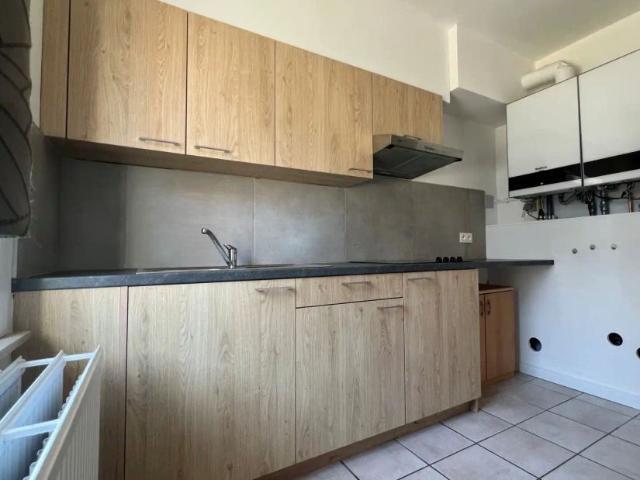 Te huur te Diest: appartement, 2 slpks, garage