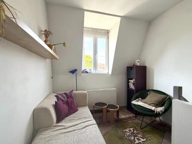 TE HUUR te Kortrijk | Gezellige rijwoning met 1 slaapkamer