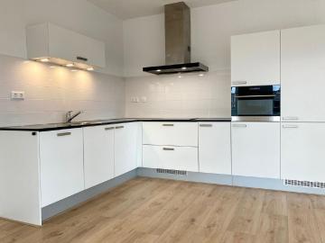 Te huur: Teakhout 270