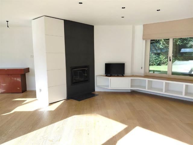 TE HUUR: Unieke woning met 3 slaapkamers en prachtige tuin te Houthalen!