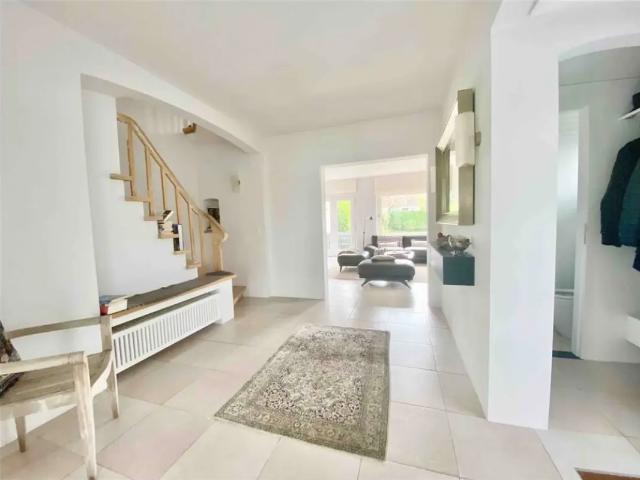 te huur Villa Ukkel