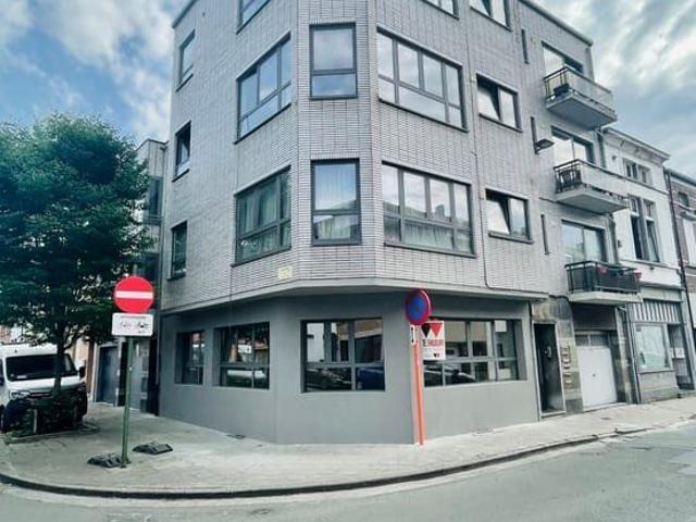 Te huur: Volledig gerenoveerd appartement te Aalst!