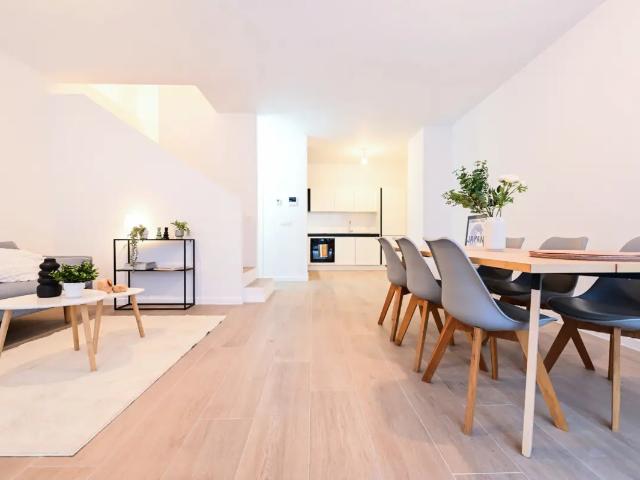 te koop Duplex Laken