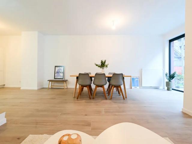 te koop Duplex Laken