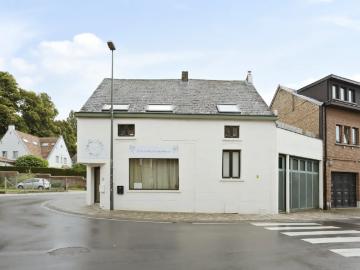 1640, Hal-Vilvorde, Flandre - Terras, Parkeerplaats