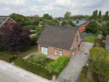 1370, Brabant wallon, Wallonie - Tuin, Parkeerplaats