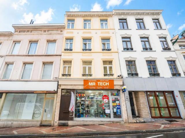 te koop Huis gemengd gebruik Elsene