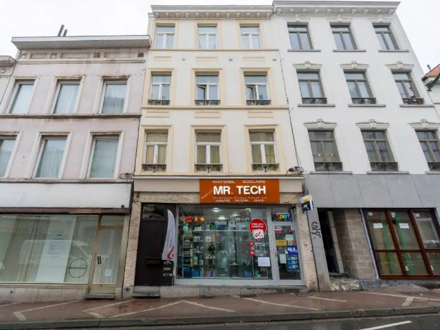 te koop Huis gemengd gebruik Elsene
