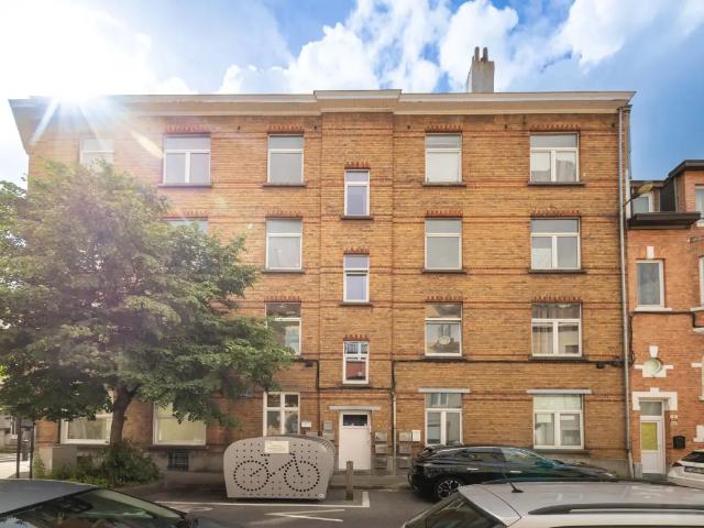 te koop Huis gemengd gebruik Schaarbeek