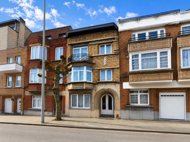 te koop Huis gemengd gebruik Schaarbeek