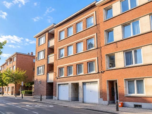 te koop Huis gemengd gebruik Sint Pieters Woluwe