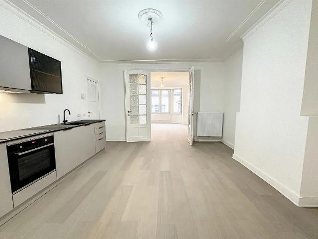 te koop Huis gemengd gebruik Ukkel