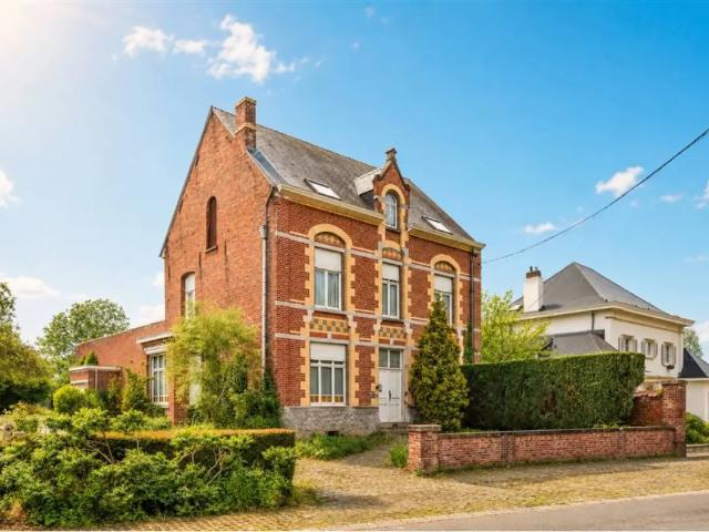 te koop Herenhuis Elzele