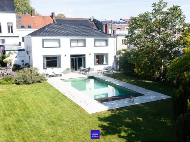 te koop Herenhuis Moeskroen