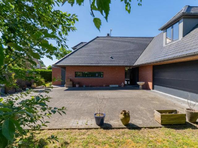 te koop Villa Moeskroen