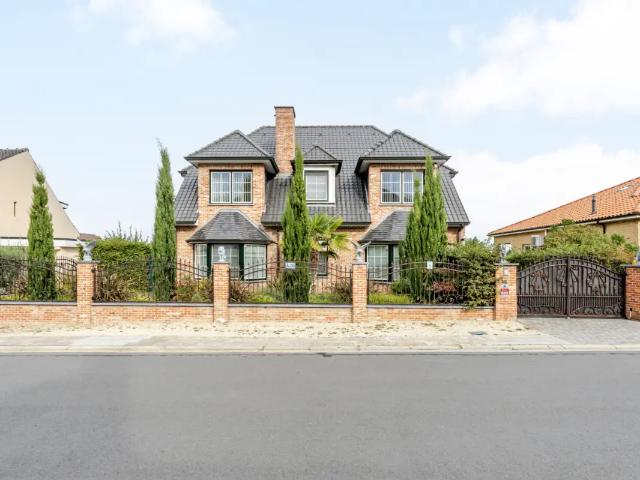 te koop Villa Halle