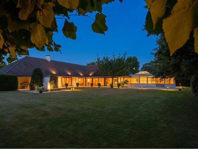 te koop Villa Harelbeke