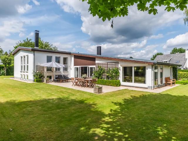te koop Villa Sint Genesius Rode