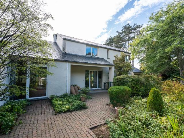 te koop Villa Sint Genesius Rode