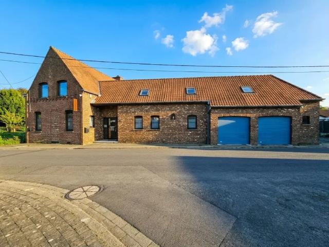 te koop Villa Spiere Helkijn