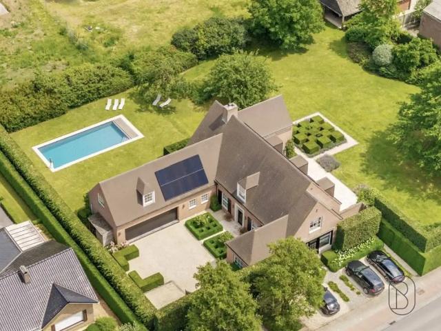 te koop Villa Wielsbeke