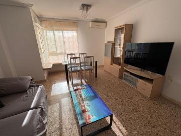 Te ofrecemos este piso en bloque de reciente construcción con plaza de garaje opcional junto Aljub!